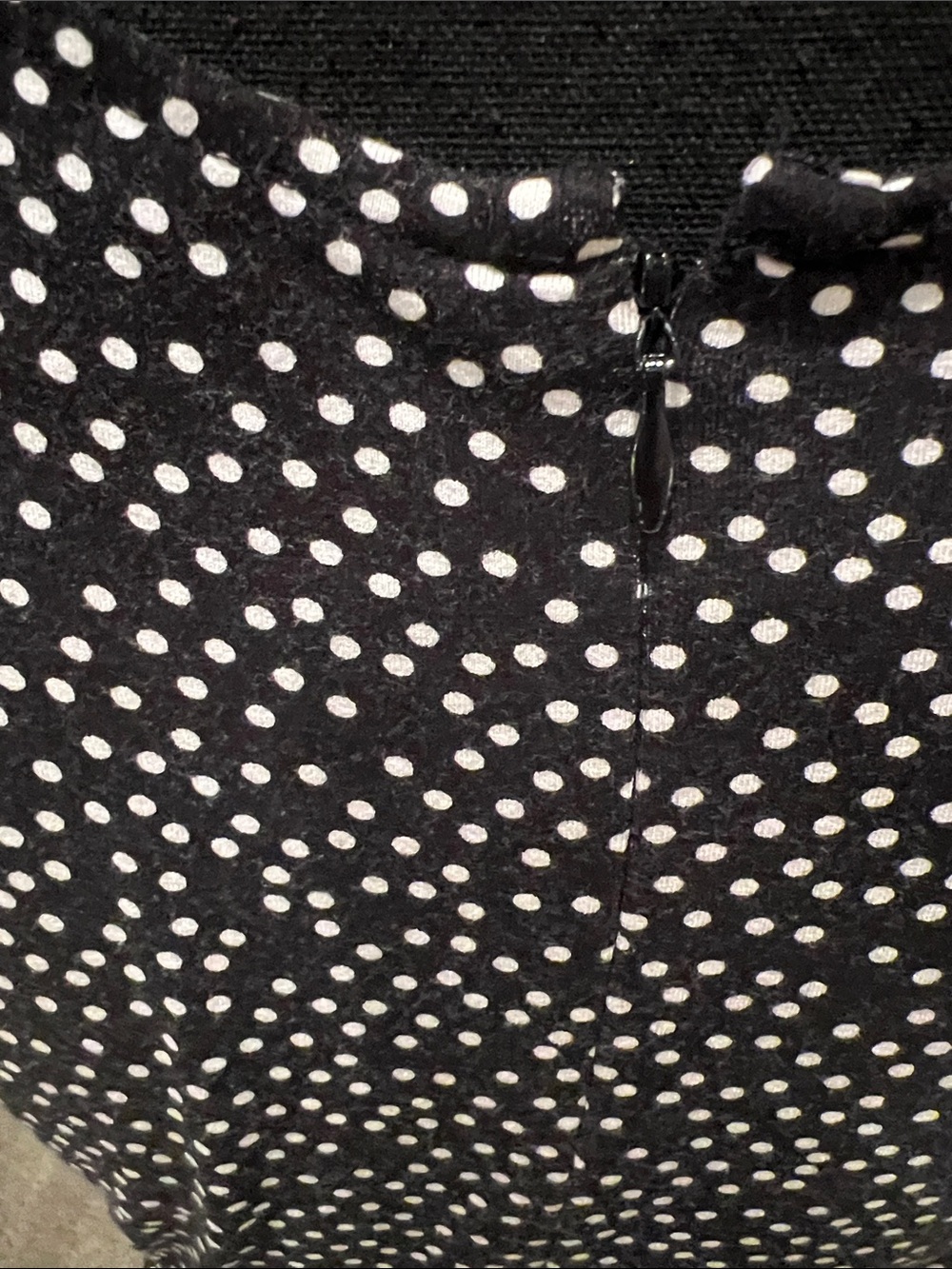Ann Taylor Black and White Polka Dot Midi Sheath Dress Size 4 - Picture 9 of 11